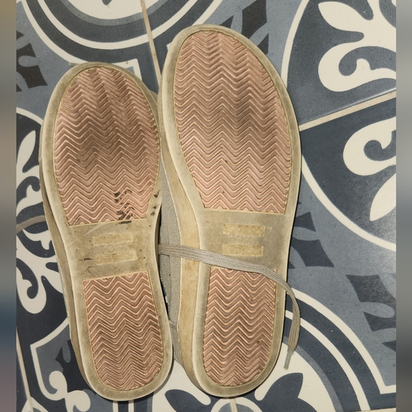 💣 5 For $20 Toms Gray Women's Sneakers - Picture 9 of 9